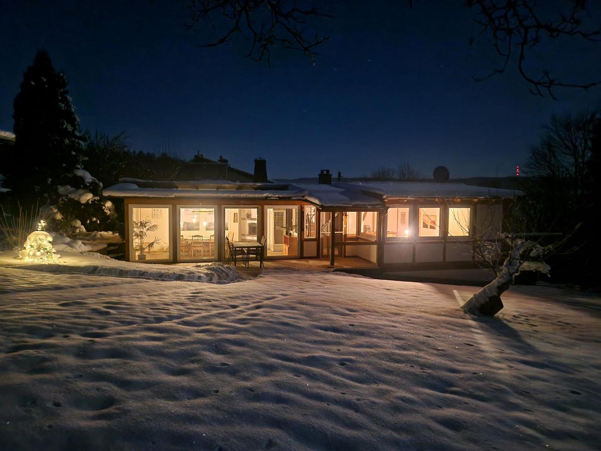 Ferienhaus Berghausen Am Hennesee Мешеде Экстерьер фото